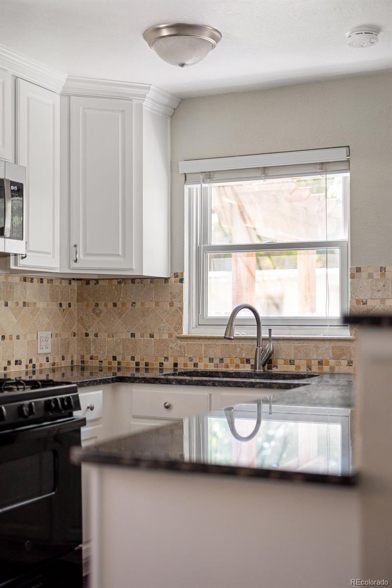 MLS Image #9 for 1856 s monroe street,denver, Colorado