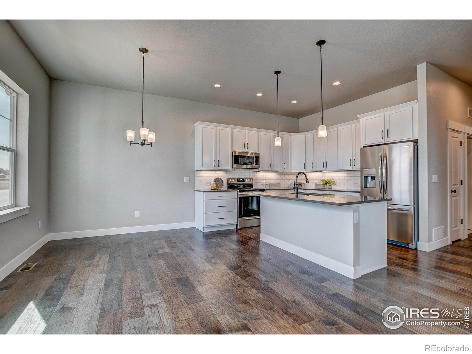 MLS Image #3 for 210  high point drive,longmont, Colorado