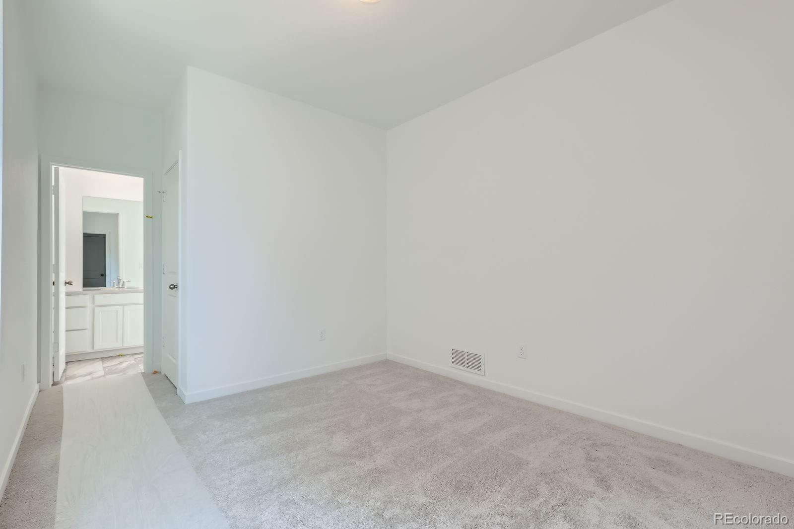 MLS Image #9 for 6747 e 149th avenue,thornton, Colorado