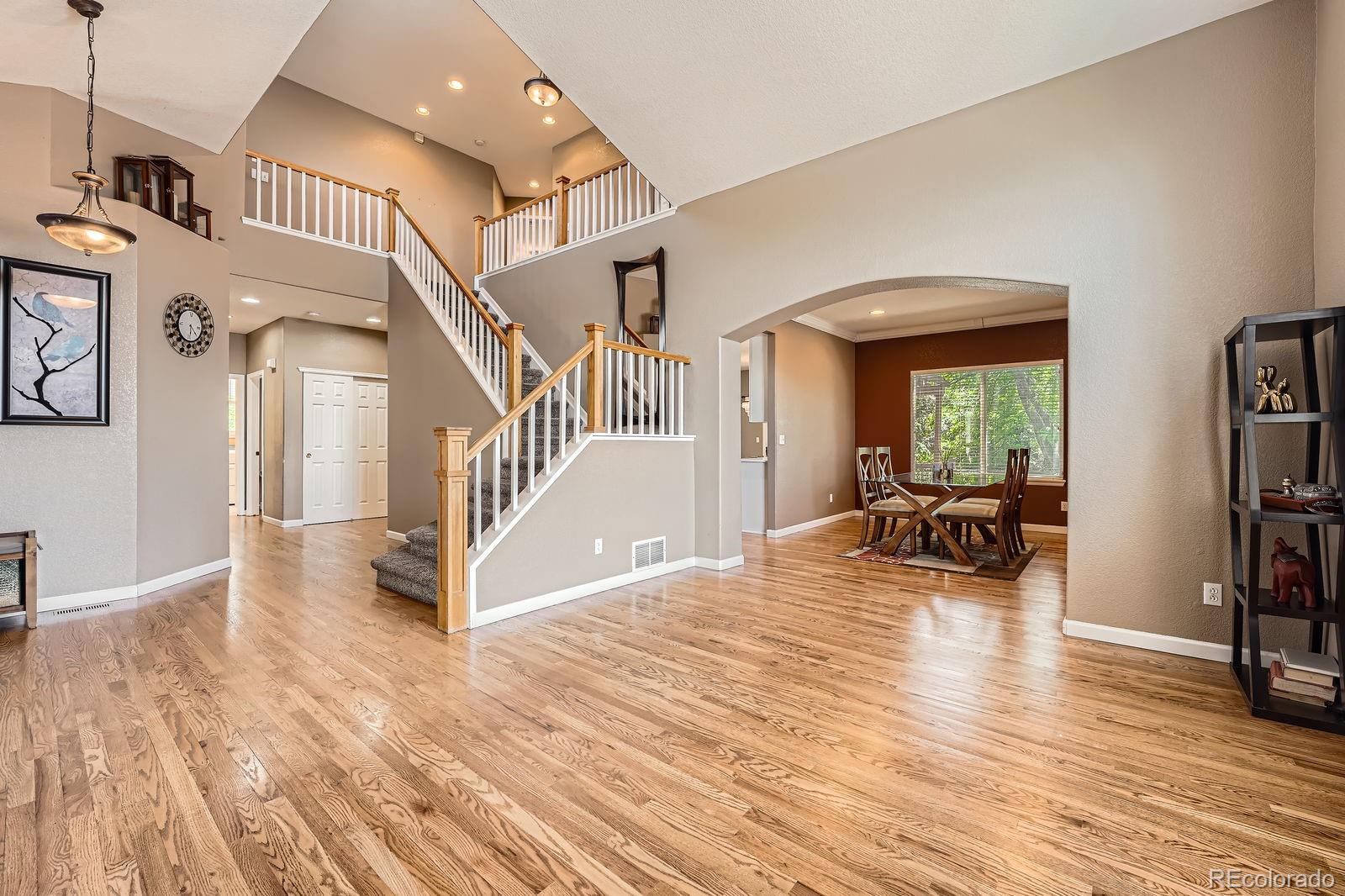 MLS Image #2 for 10089  wynwood way,highlands ranch, Colorado