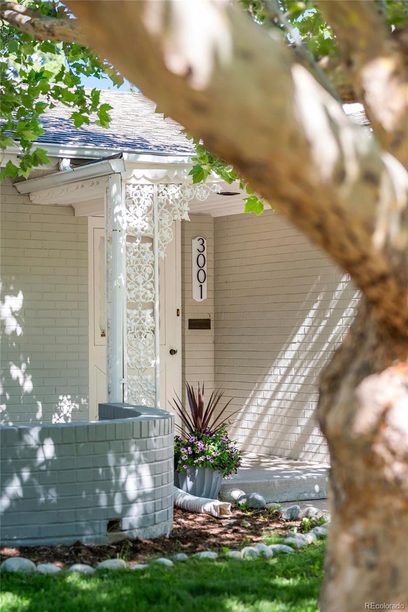 MLS Image #2 for 3001 s josephine street,denver, Colorado