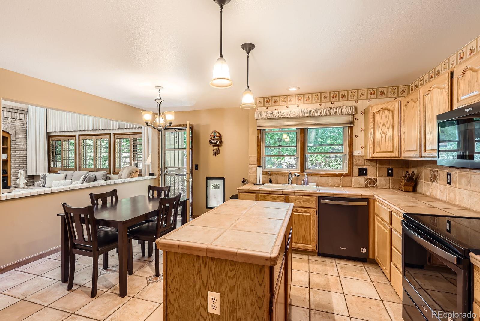 MLS Image #9 for 11412 w roxbury place,littleton, Colorado