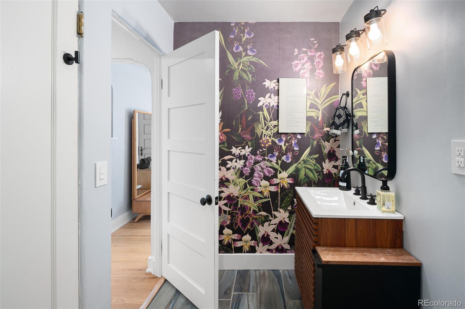 MLS Image #26 for 4590  grove street,denver, Colorado