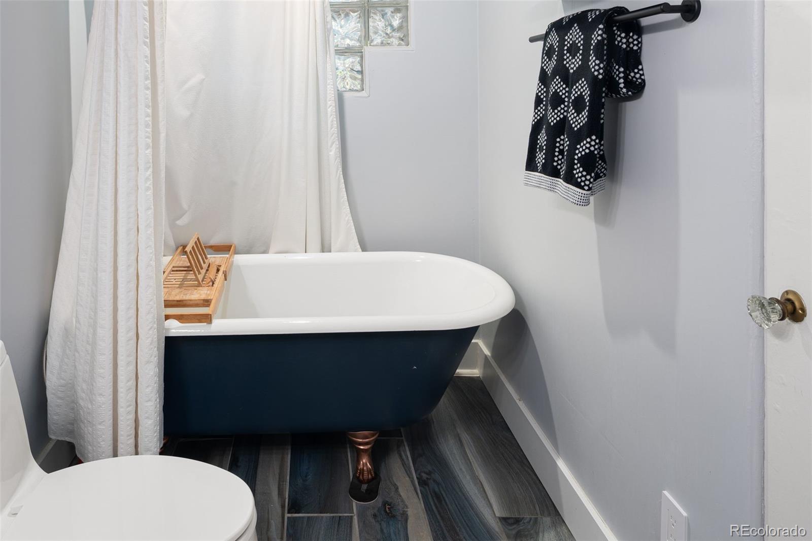 MLS Image #28 for 4590  grove street,denver, Colorado