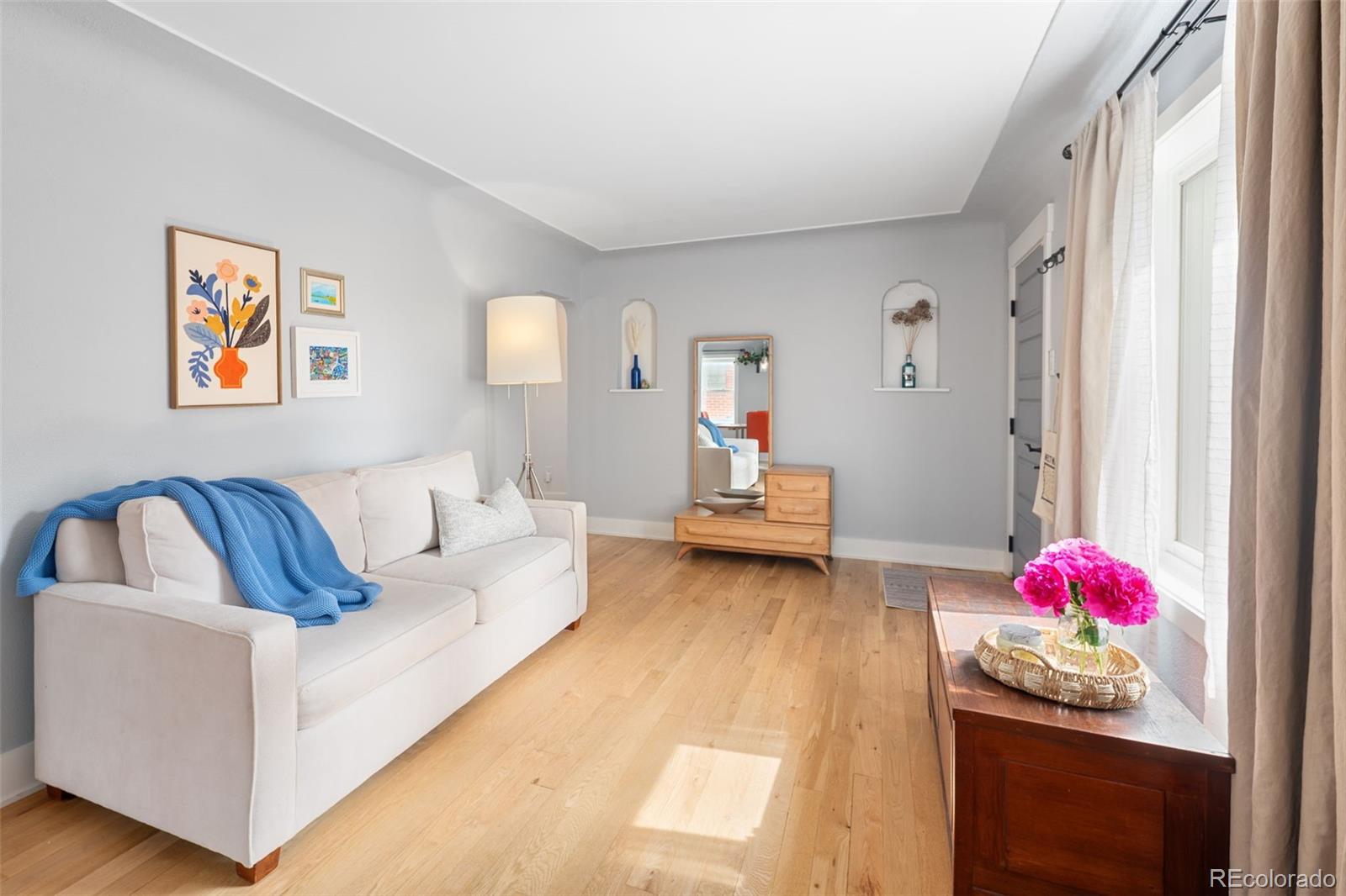 MLS Image #5 for 4590  grove street,denver, Colorado