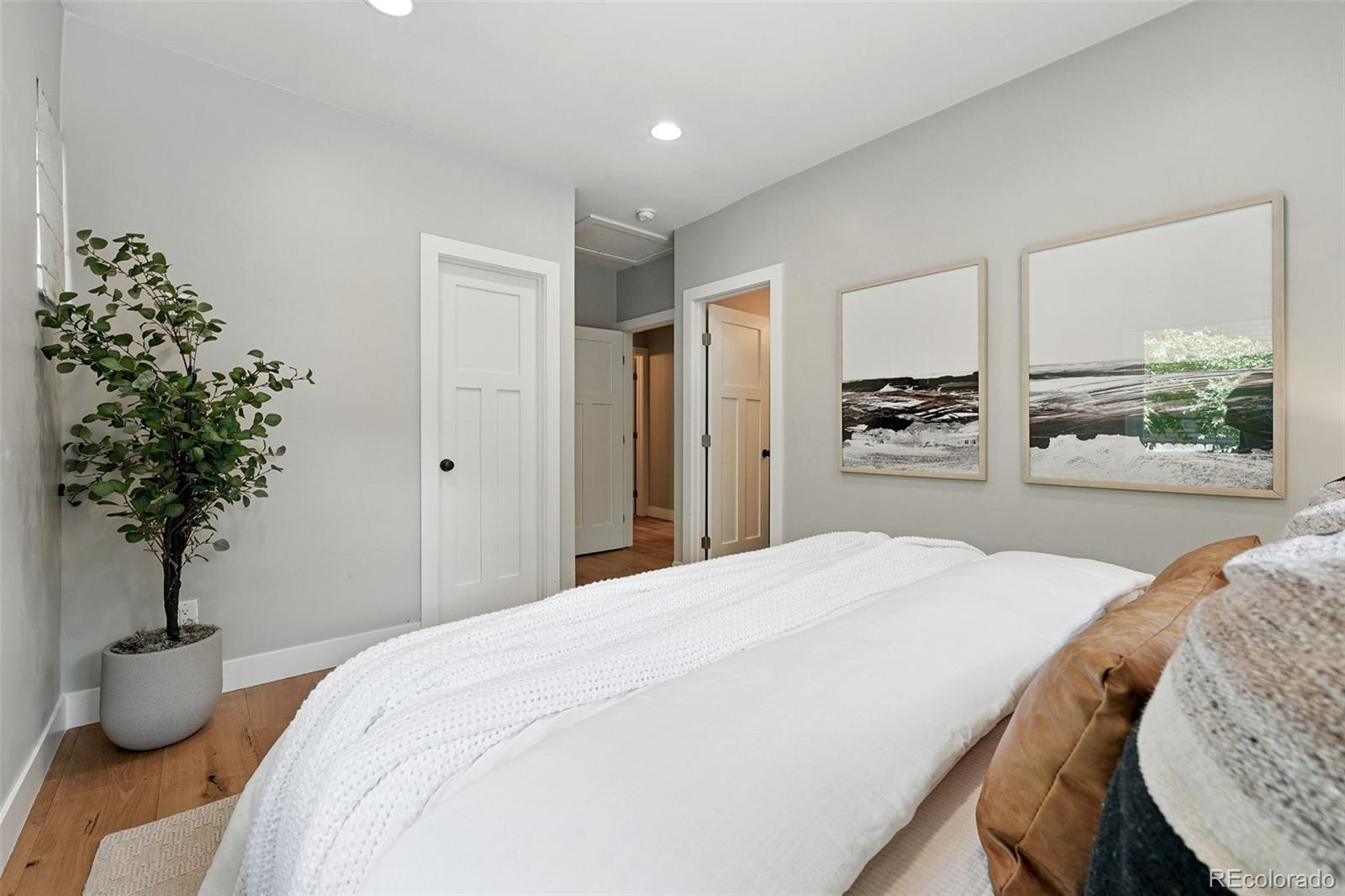 MLS Image #16 for 635  fillmore street,denver, Colorado
