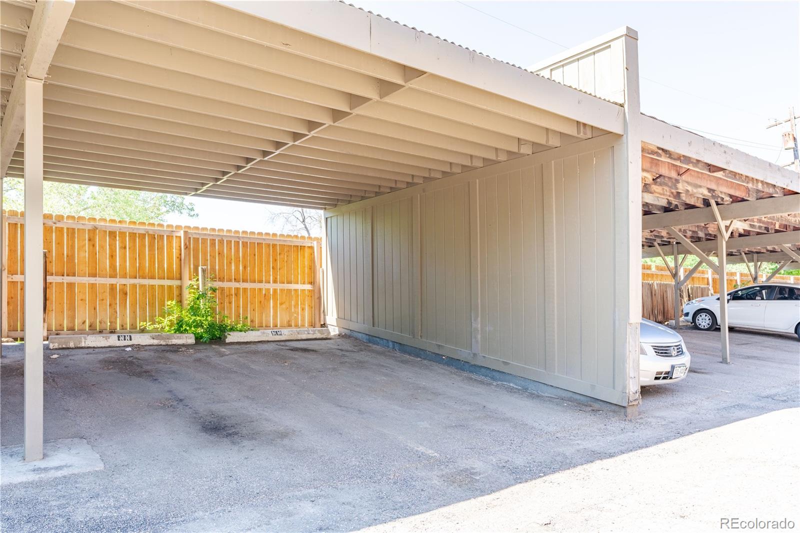 MLS Image #14 for 2700 s holly street,denver, Colorado