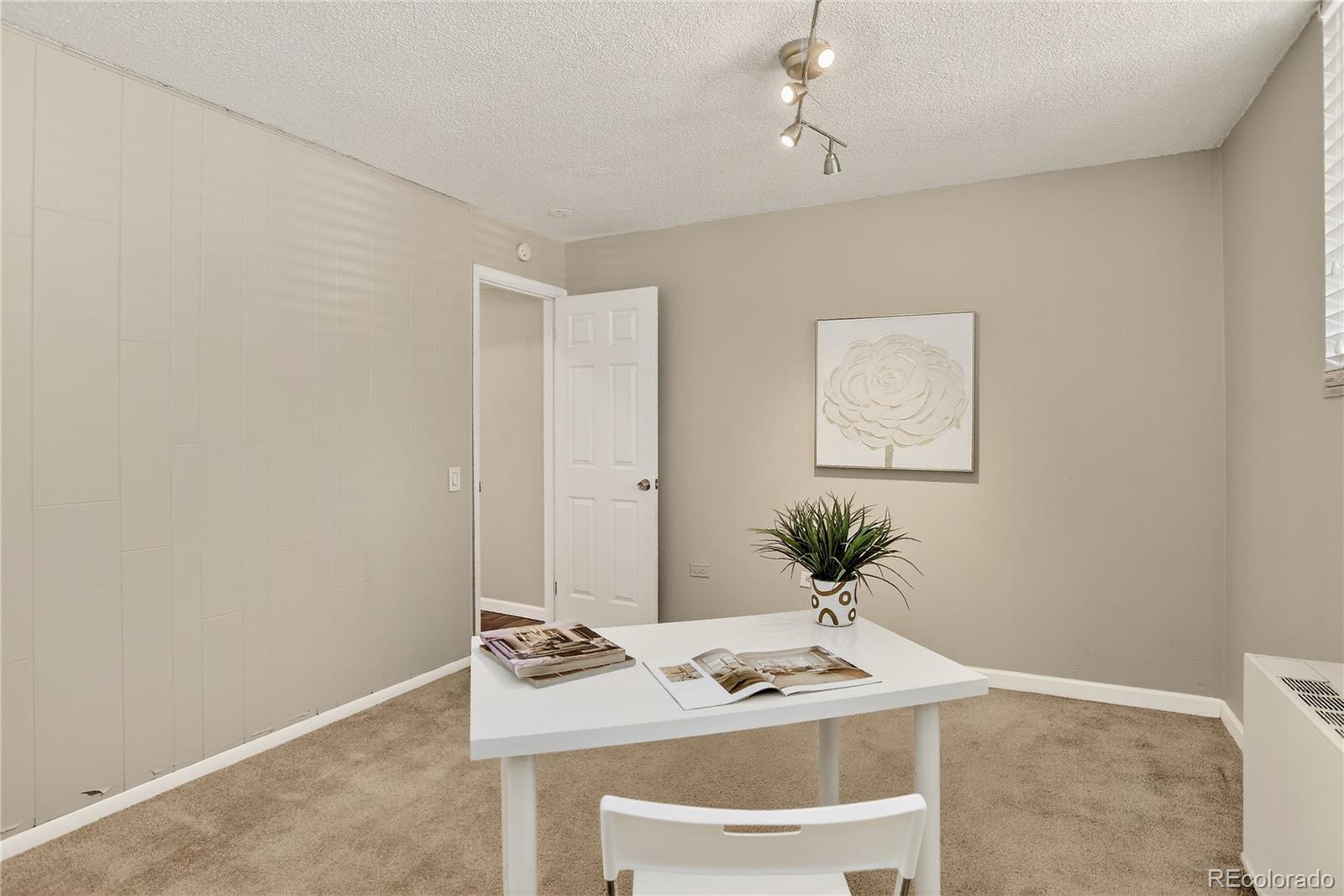 MLS Image #13 for 909 n logan street,denver, Colorado