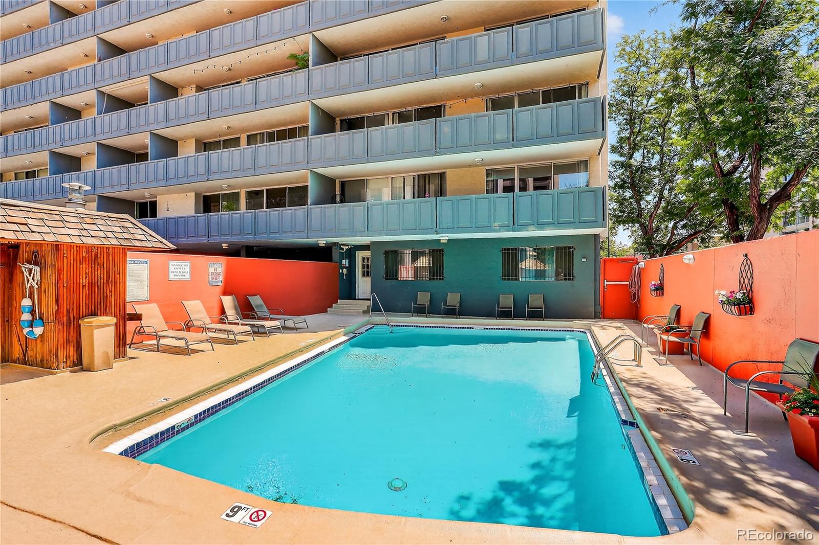 MLS Image #20 for 909 n logan street,denver, Colorado