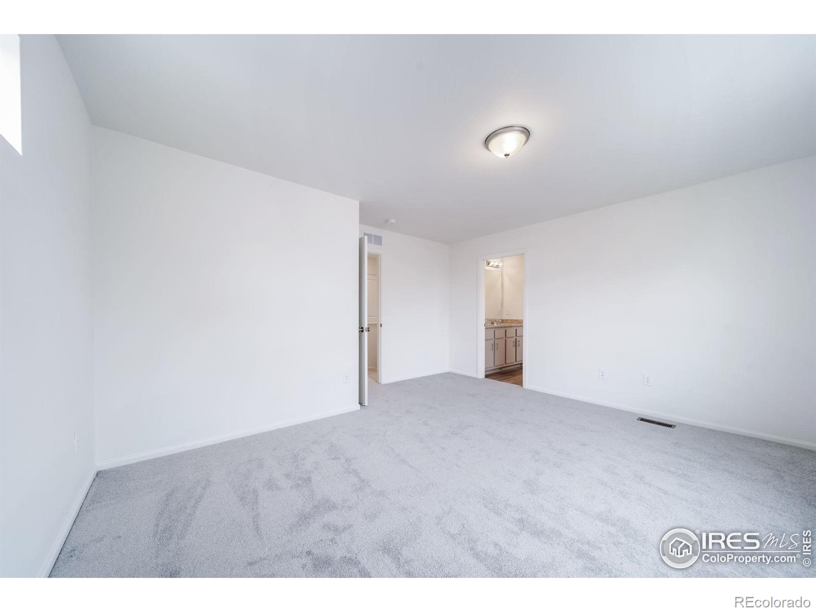 MLS Image #18 for 3370  streamwood drive,johnstown, Colorado