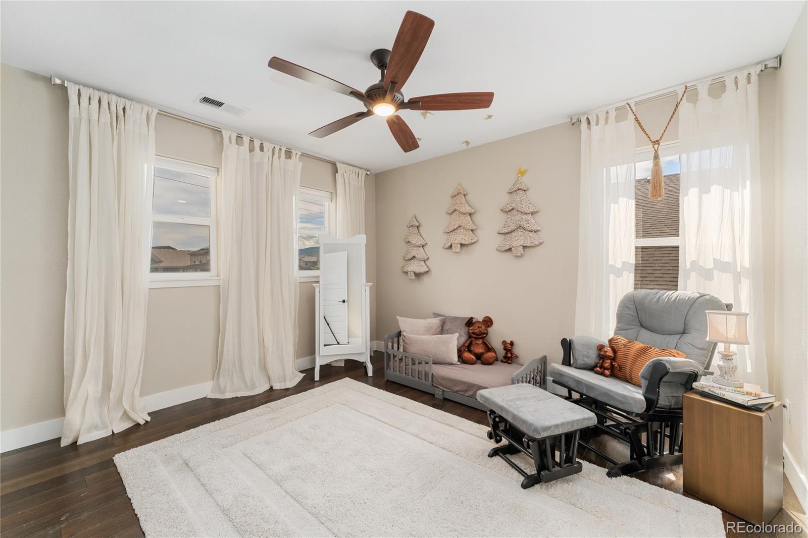 MLS Image #15 for 19429 w 88th drive,arvada, Colorado