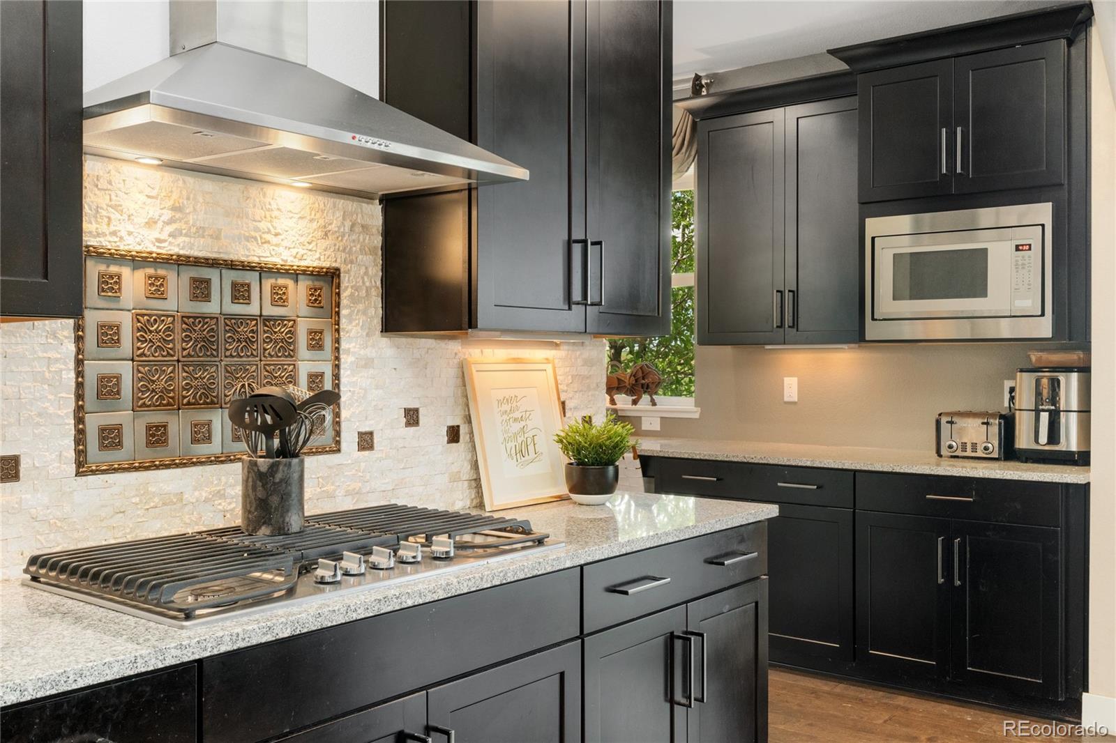 MLS Image #22 for 19429 w 88th drive,arvada, Colorado