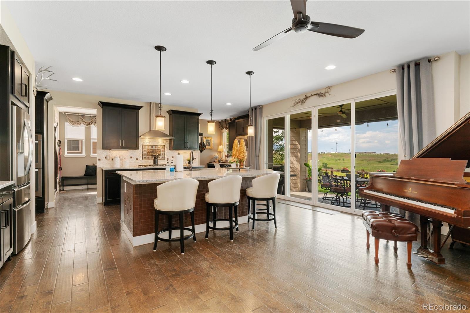 MLS Image #5 for 19429 w 88th drive,arvada, Colorado