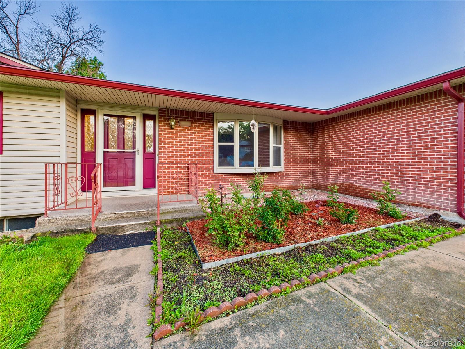 MLS Image #2 for 2206  greenwich circle,colorado springs, Colorado