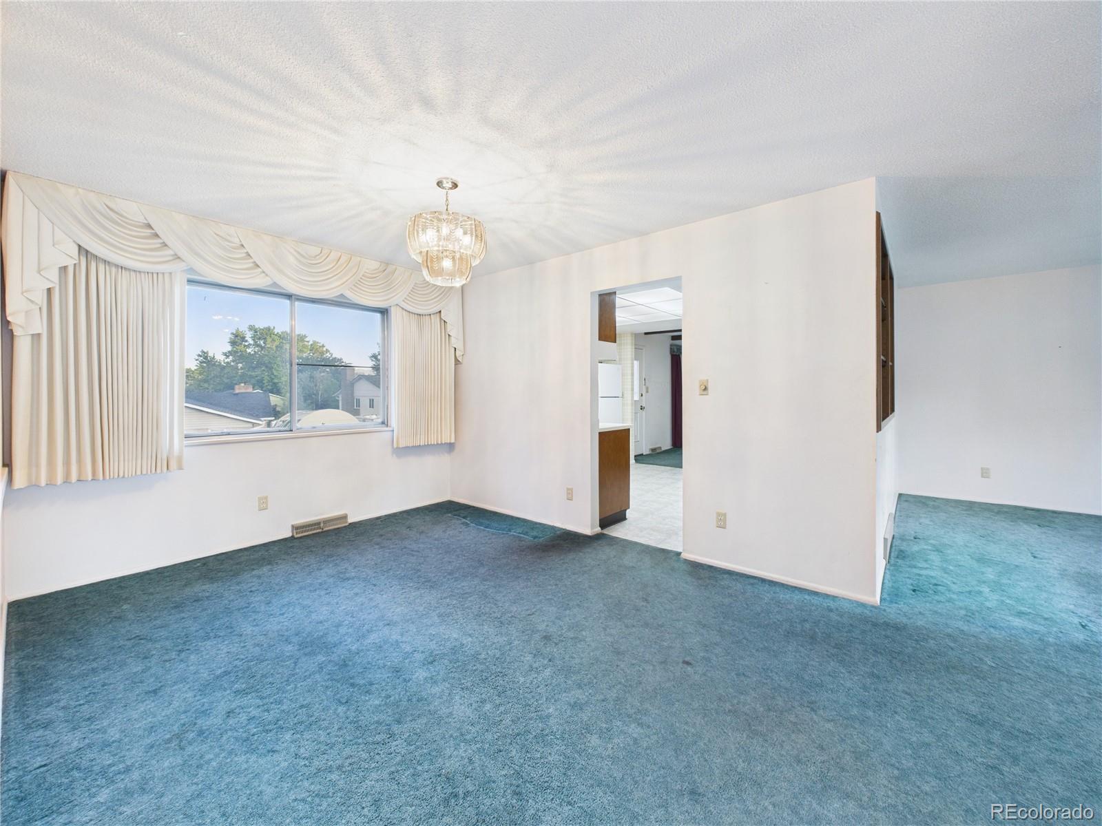 MLS Image #6 for 2206  greenwich circle,colorado springs, Colorado
