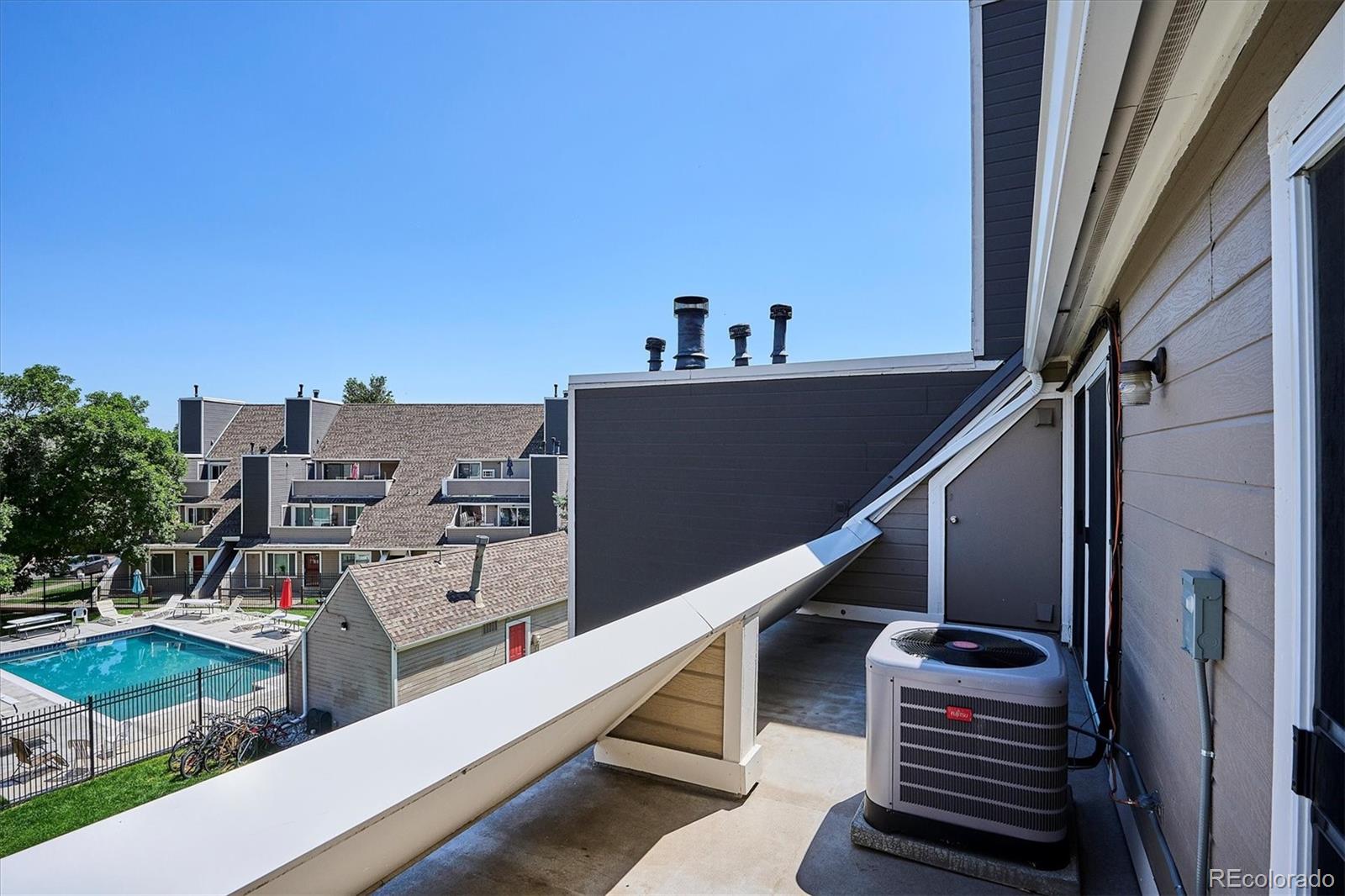 MLS Image #16 for 5250 s huron way,littleton, Colorado