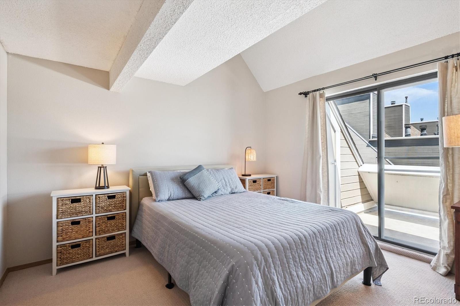 MLS Image #7 for 5250 s huron way,littleton, Colorado