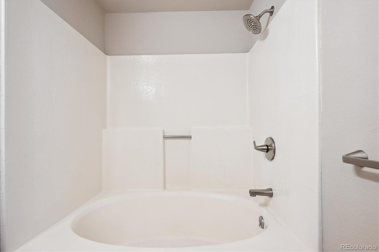 MLS Image #9 for 5250 s huron way,littleton, Colorado