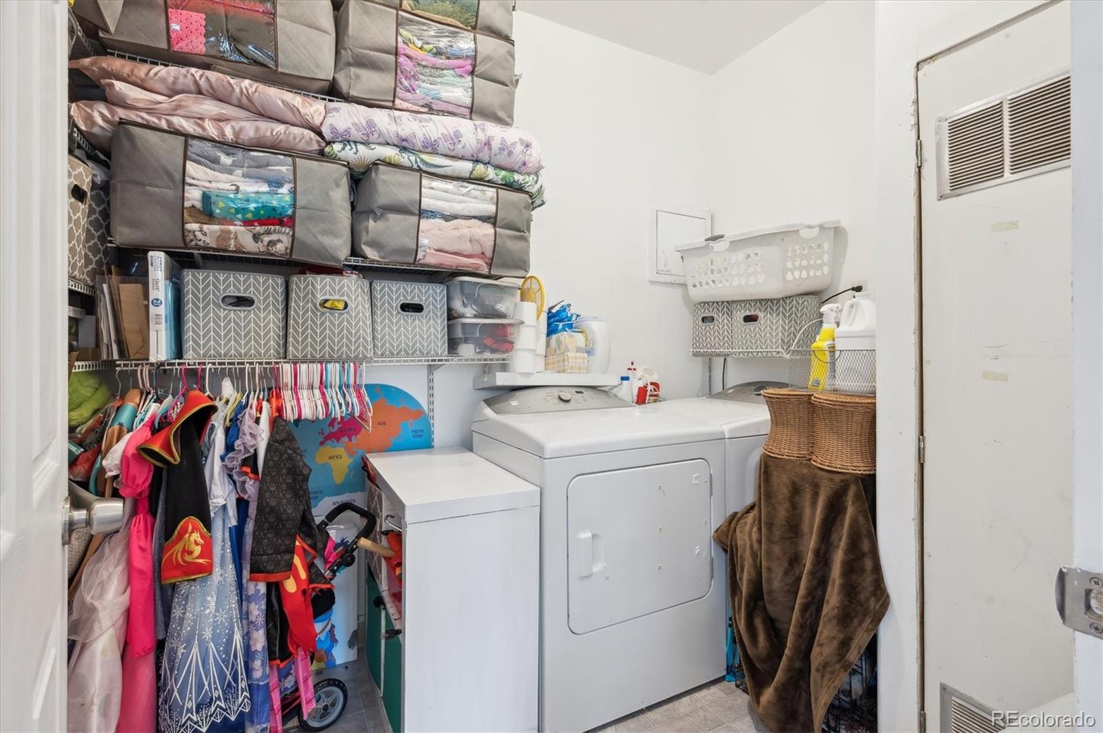 MLS Image #20 for 1817 s perry way,denver, Colorado