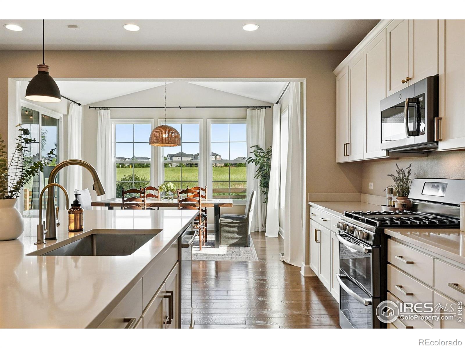 MLS Image #11 for 952  pinecliff drive,erie, Colorado