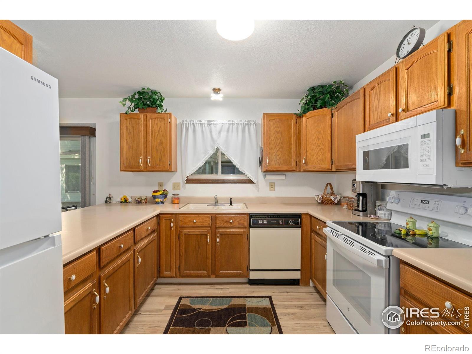 MLS Image #4 for 1100  taft avenue,loveland, Colorado