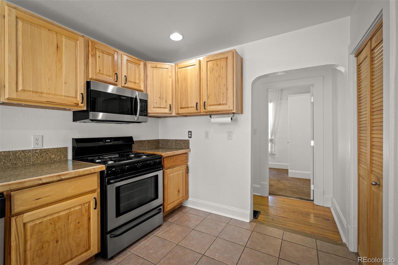 MLS Image #14 for 502 e san miguel street,colorado springs, Colorado