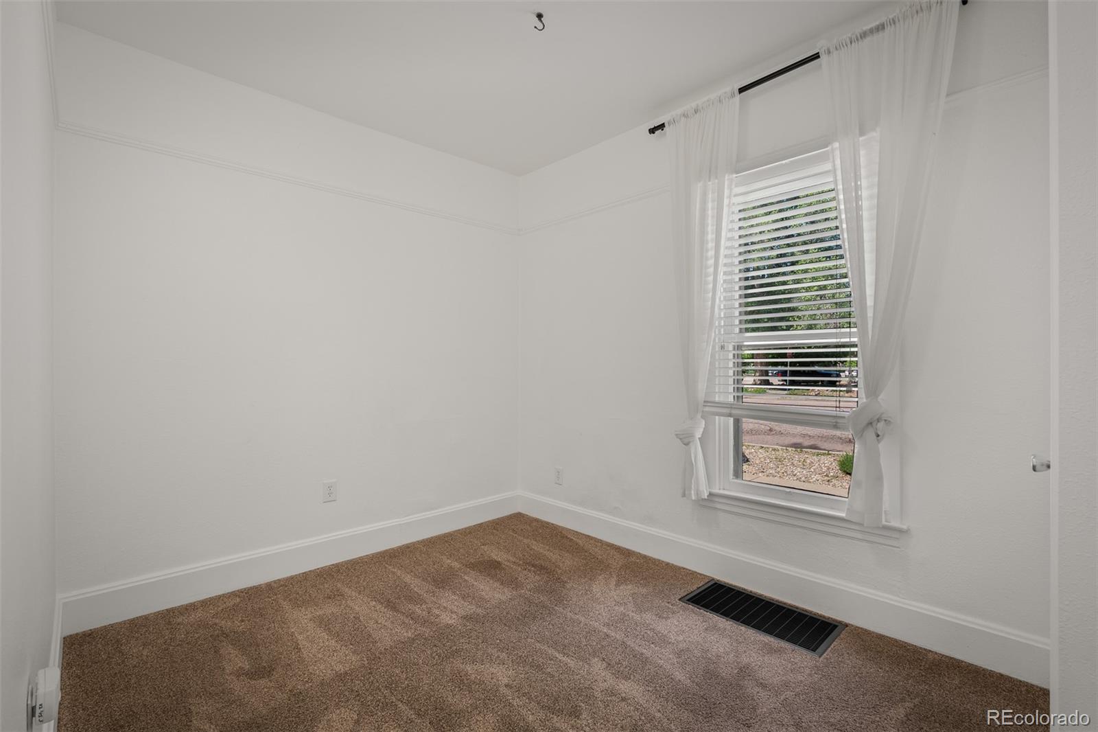 MLS Image #19 for 502 e san miguel street,colorado springs, Colorado