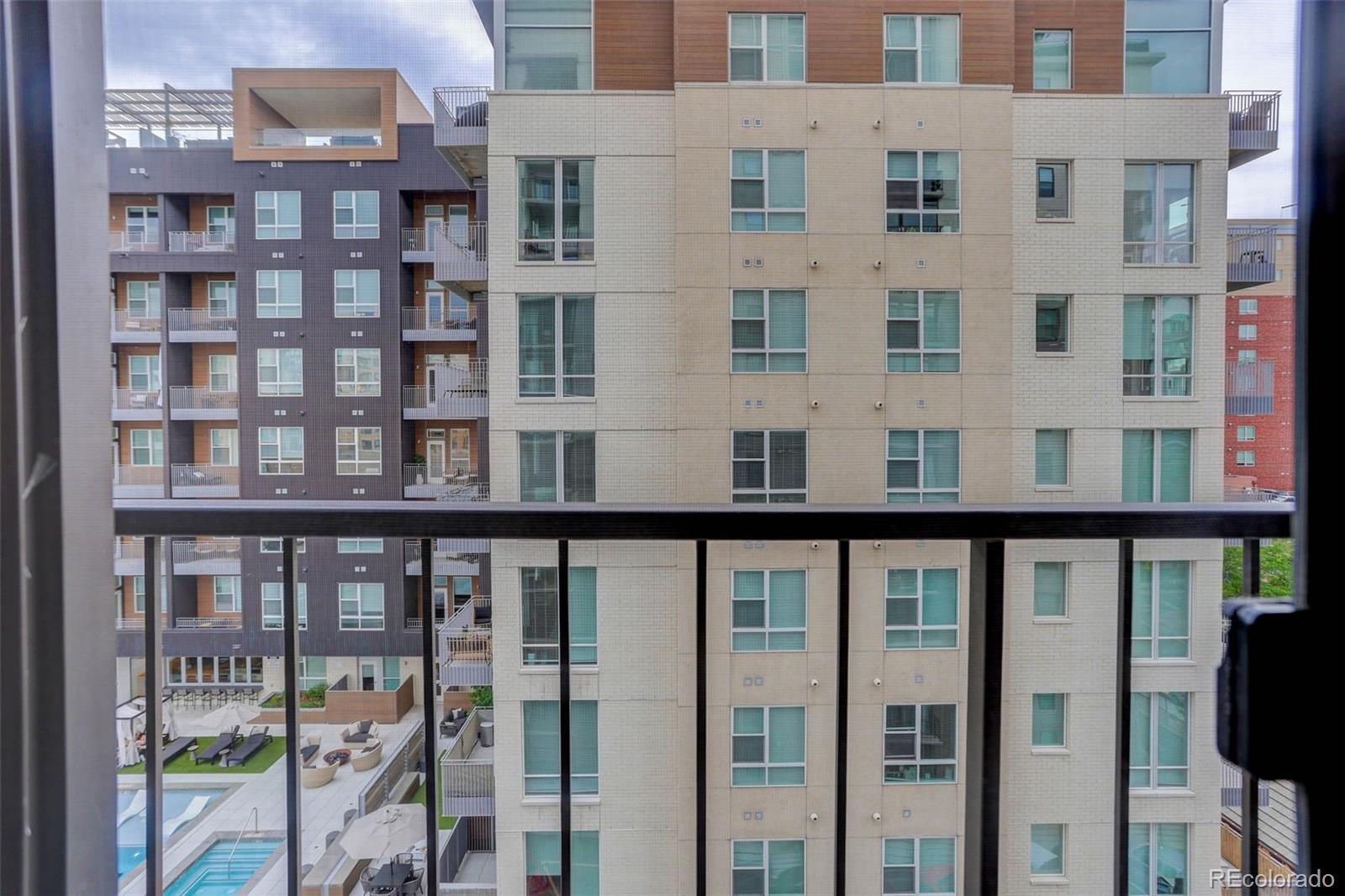 MLS Image #17 for 2  adams street 809,denver, Colorado