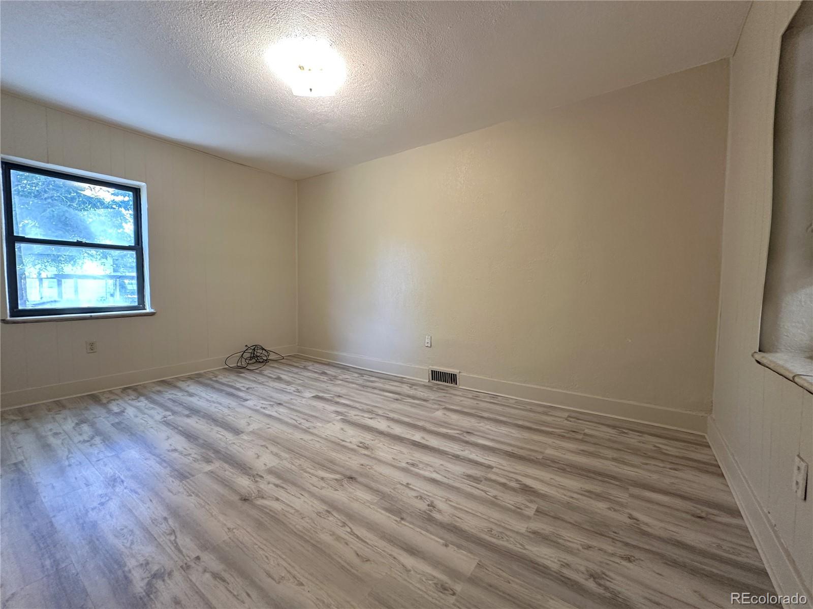 MLS Image #10 for 311  park drive,pueblo, Colorado