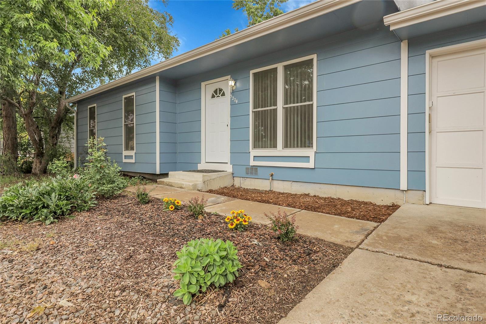 MLS Image #2 for 3224 s dudley street,lakewood, Colorado