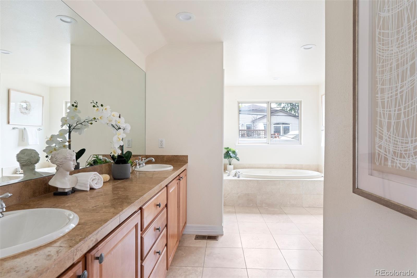 MLS Image #26 for 538  cook street,denver, Colorado