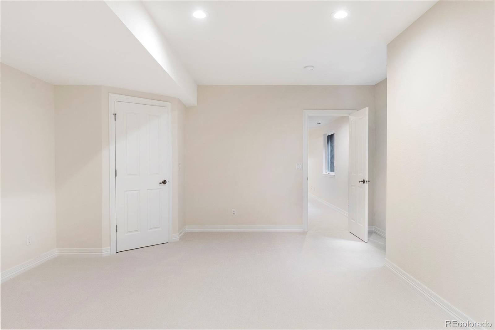 MLS Image #35 for 538  cook street,denver, Colorado