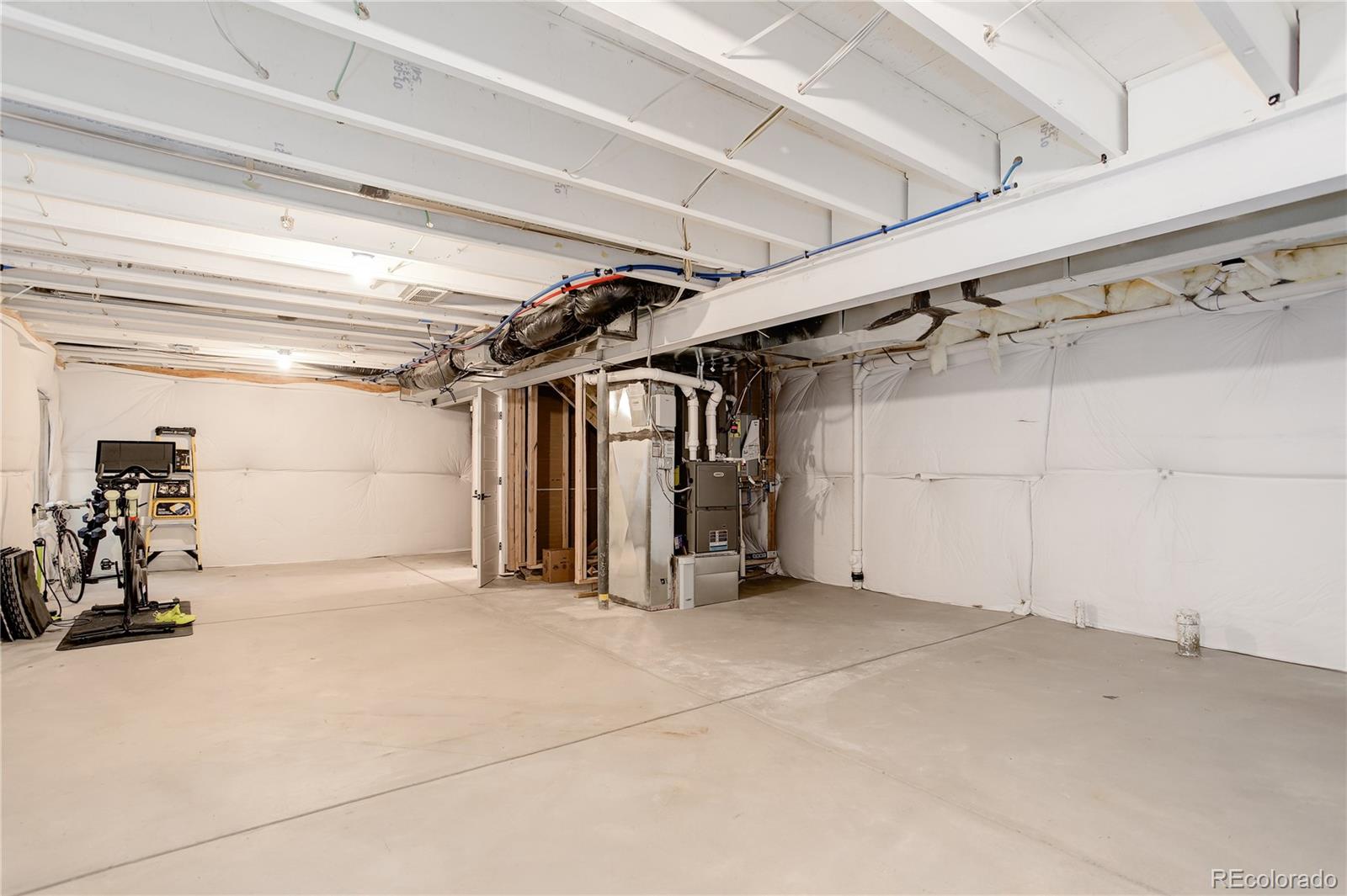 MLS Image #31 for 431  courtfield way,castle pines, Colorado