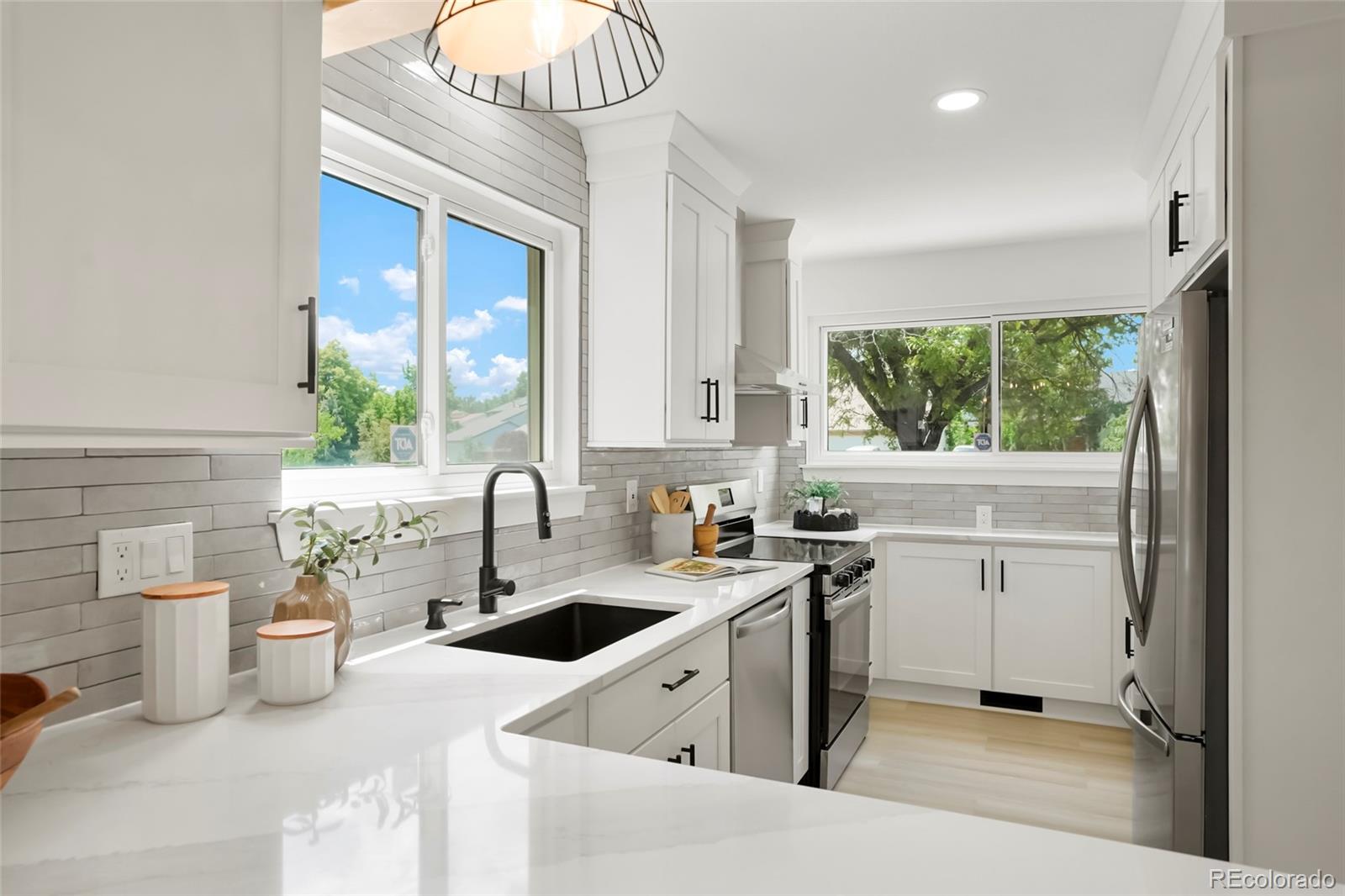 MLS Image #10 for 202  hoover avenue,louisville, Colorado