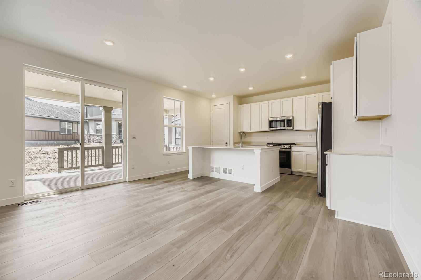 MLS Image #12 for 12780 w glasgow place,littleton, Colorado