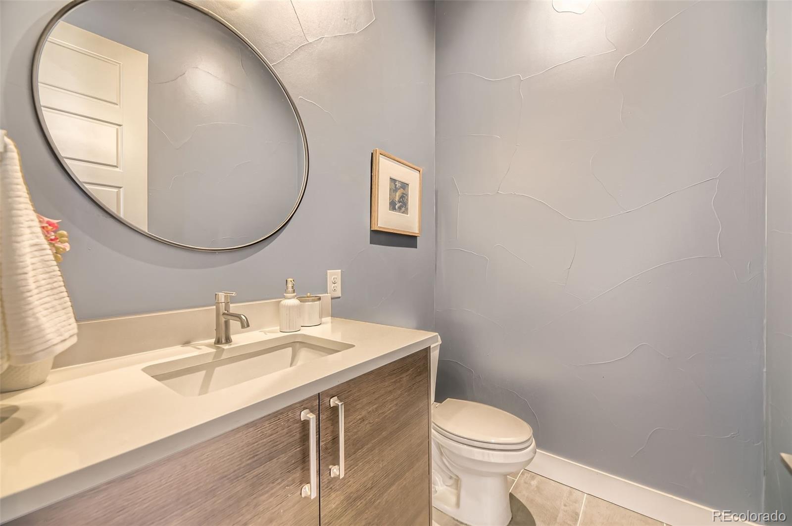 MLS Image #12 for 2525 s pearl street,denver, Colorado