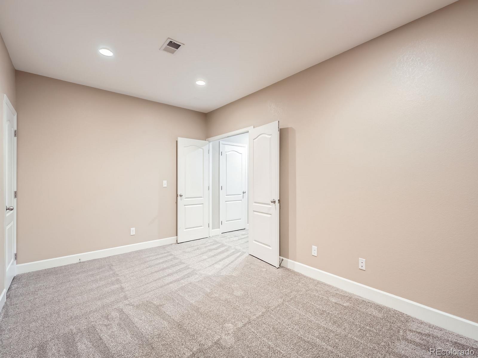 MLS Image #29 for 8522 s dudley street,littleton, Colorado