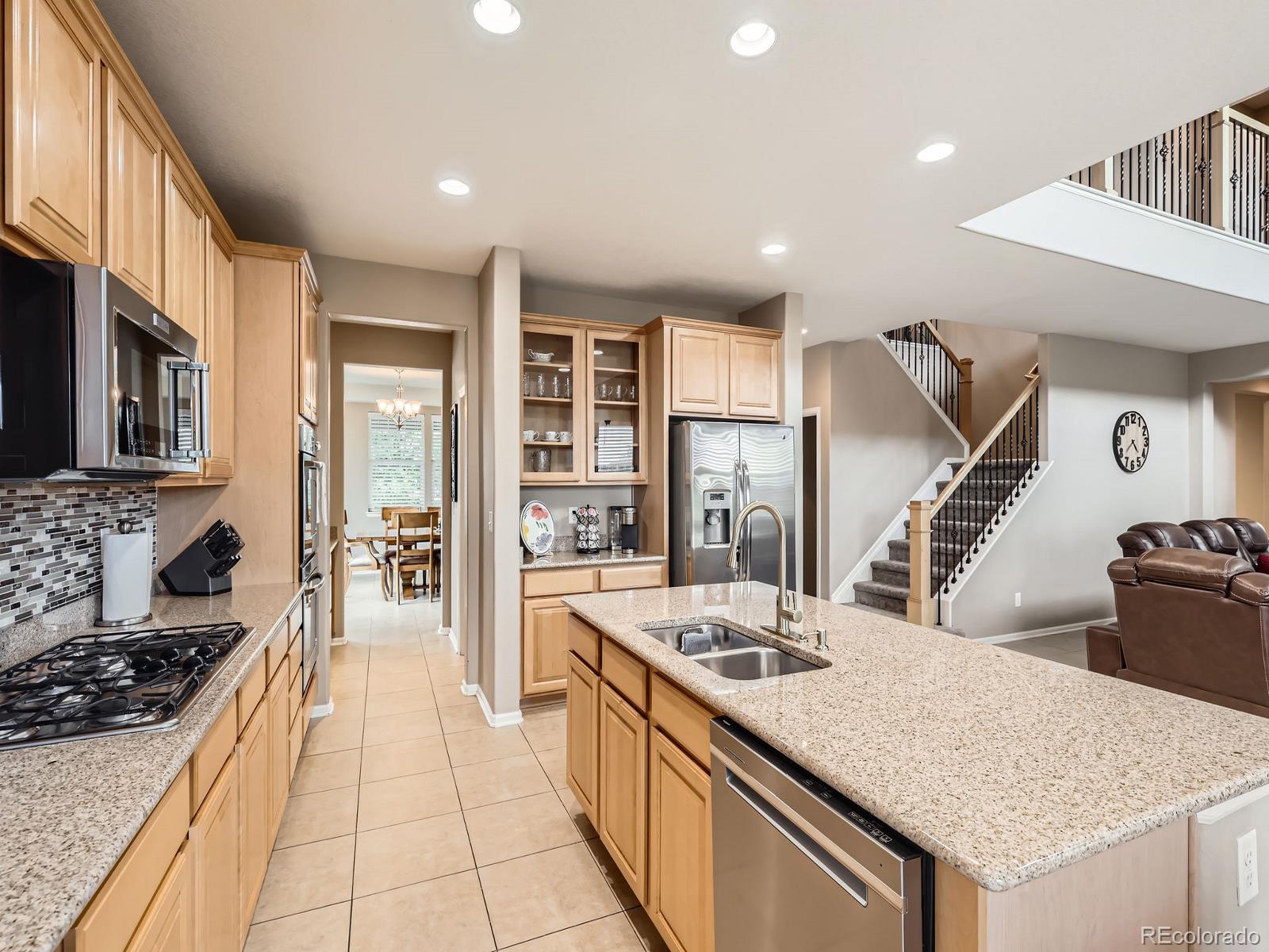 MLS Image #9 for 8522 s dudley street,littleton, Colorado