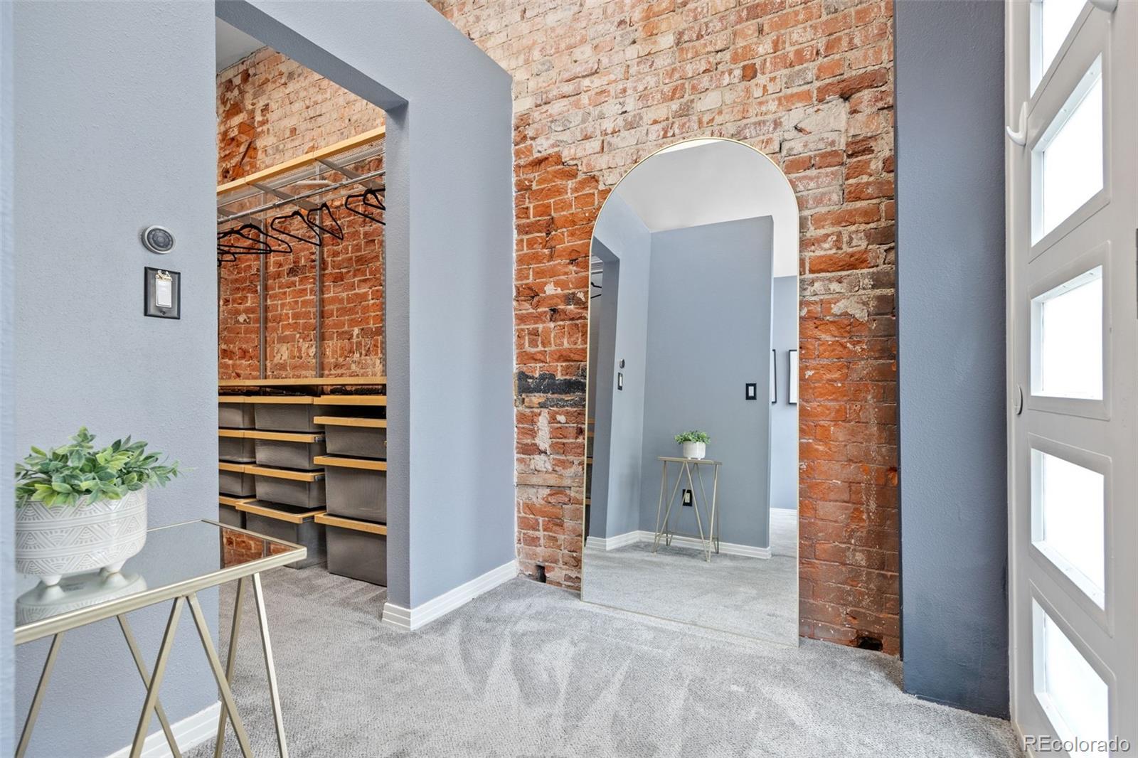 MLS Image #22 for 225 n lincoln street,denver, Colorado