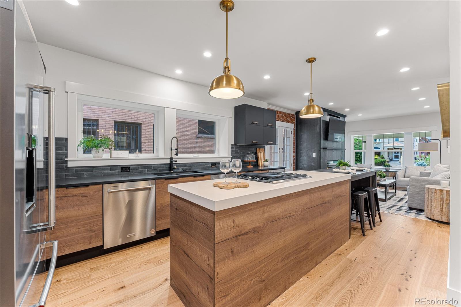 MLS Image #14 for 1730 n gaylord street,denver, Colorado