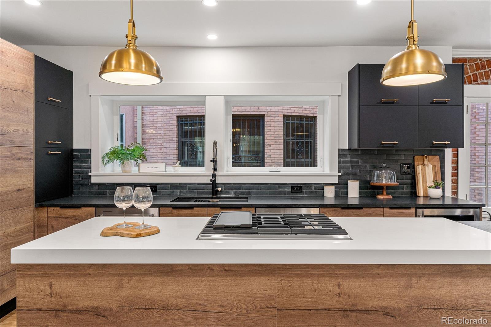 MLS Image #15 for 1730 n gaylord street,denver, Colorado