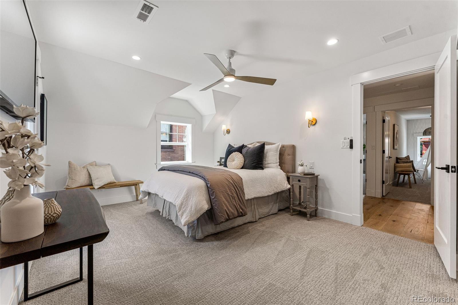 MLS Image #26 for 1730 n gaylord street,denver, Colorado