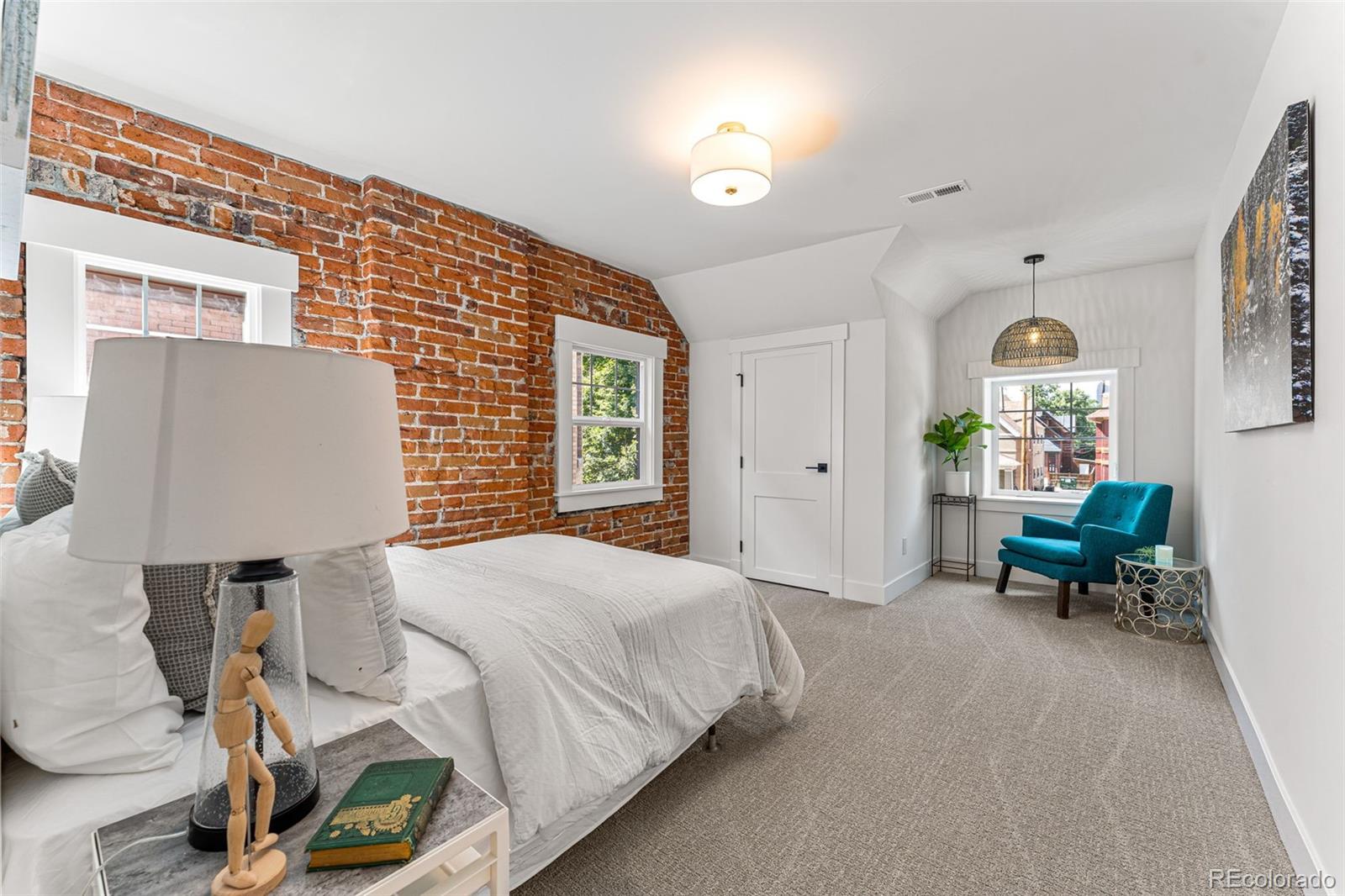 MLS Image #32 for 1730 n gaylord street,denver, Colorado