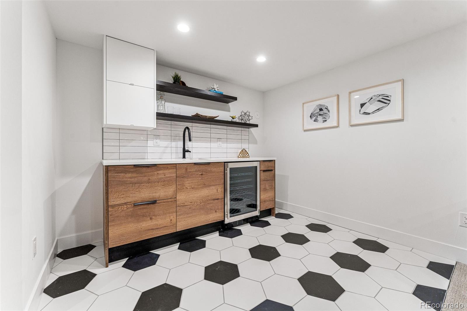 MLS Image #37 for 1730 n gaylord street,denver, Colorado