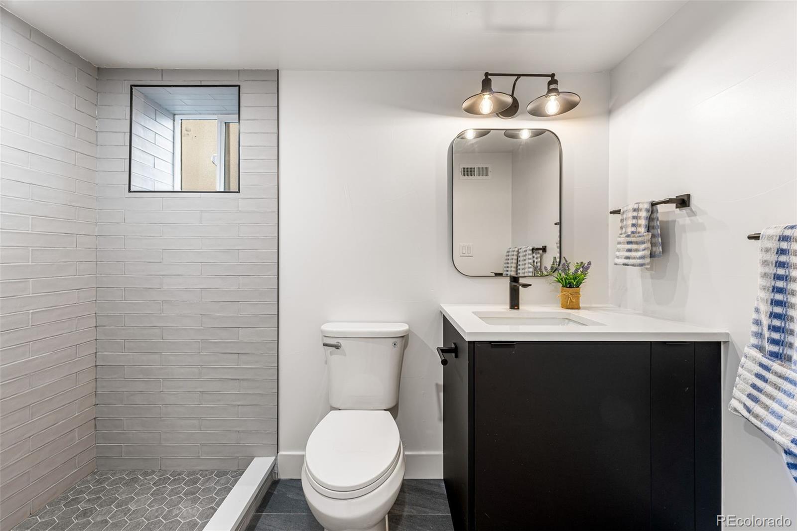 MLS Image #42 for 1730 n gaylord street,denver, Colorado