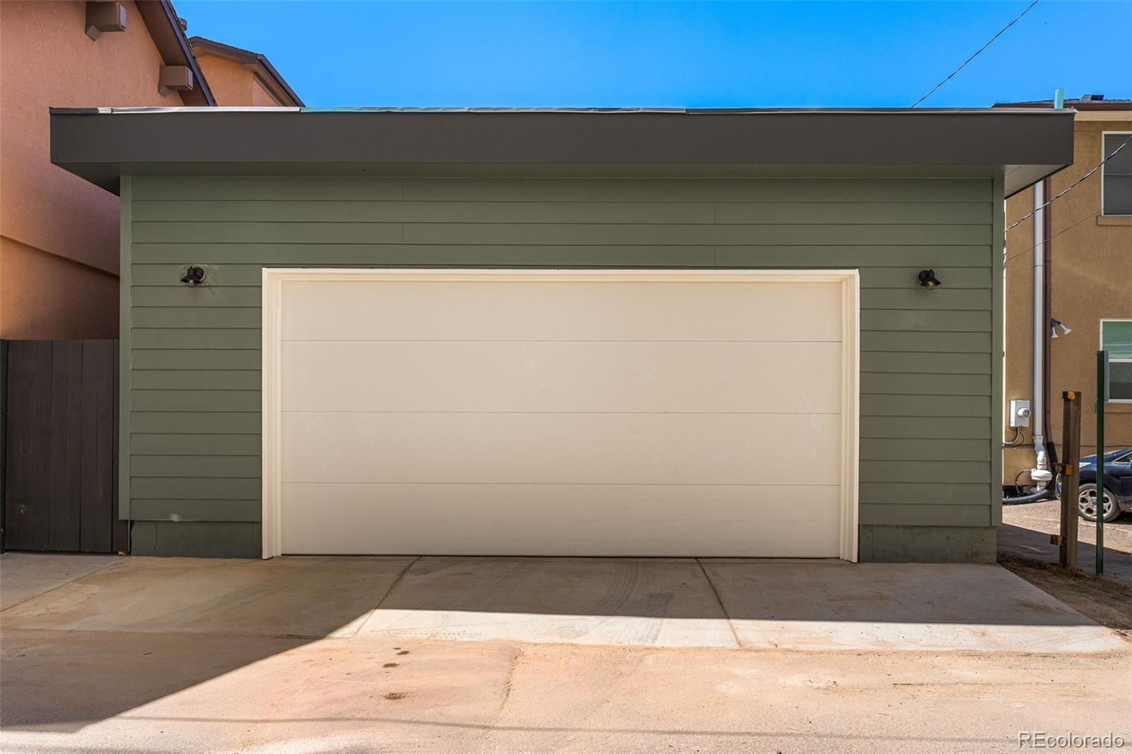 MLS Image #48 for 1730 n gaylord street,denver, Colorado