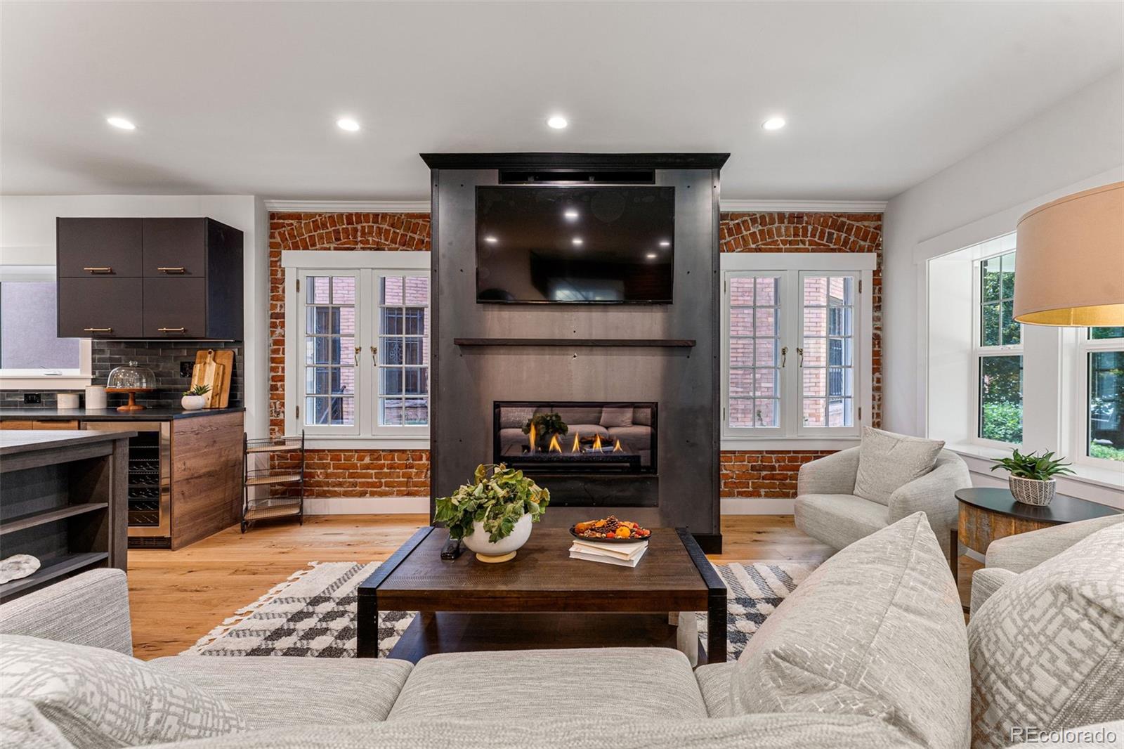 MLS Image #8 for 1730 n gaylord street,denver, Colorado
