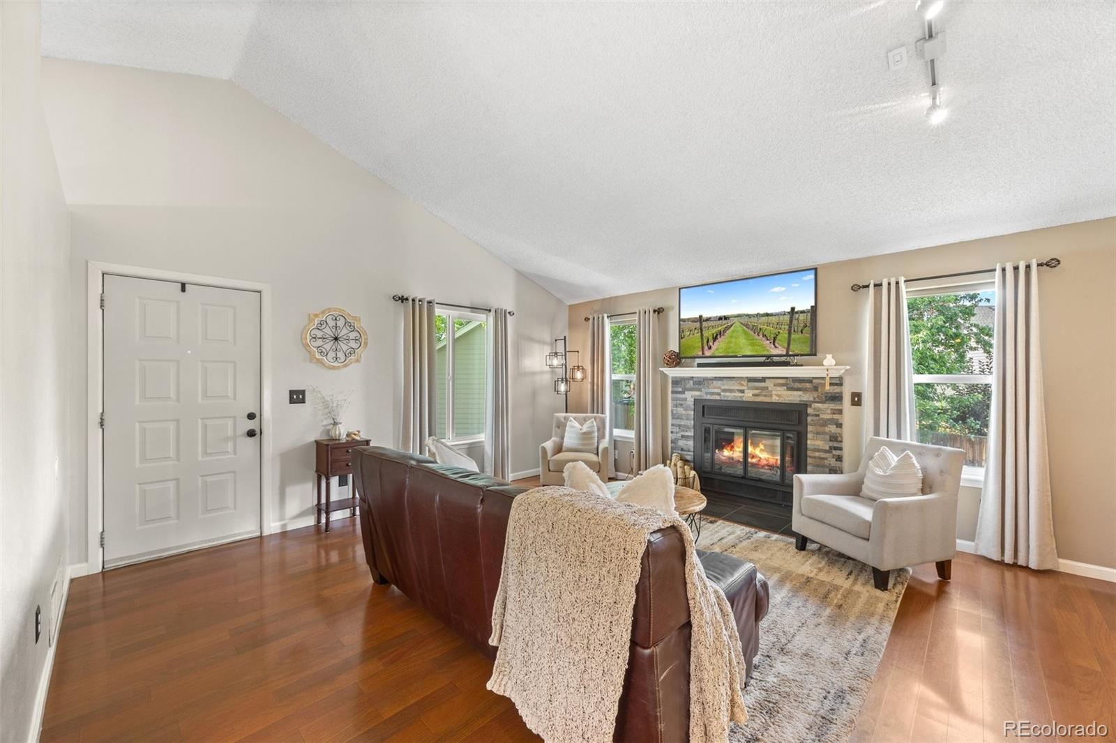 MLS Image #5 for 18056 e bellewood drive,aurora, Colorado