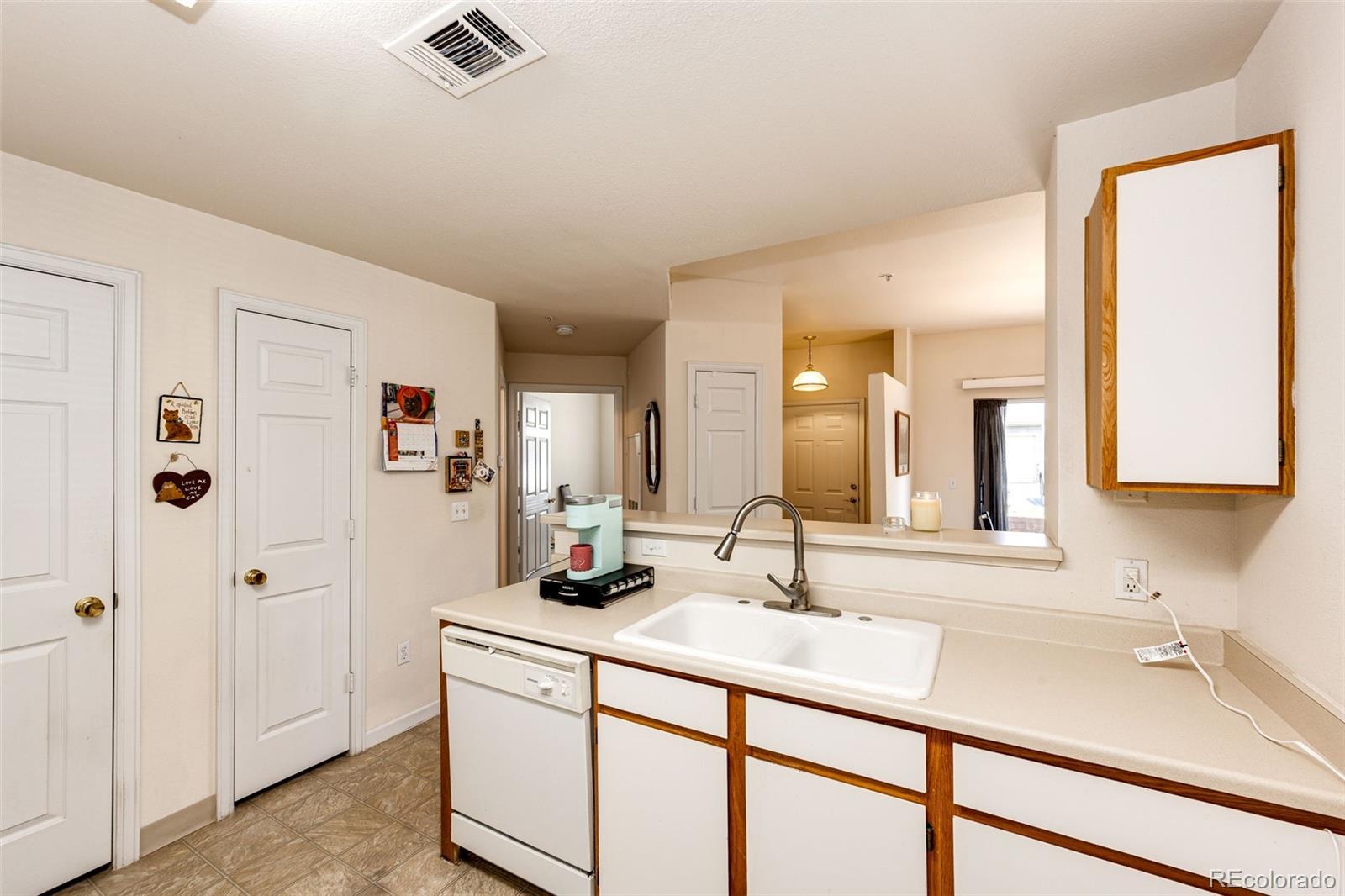 MLS Image #18 for 12820  ironstone way,parker, Colorado