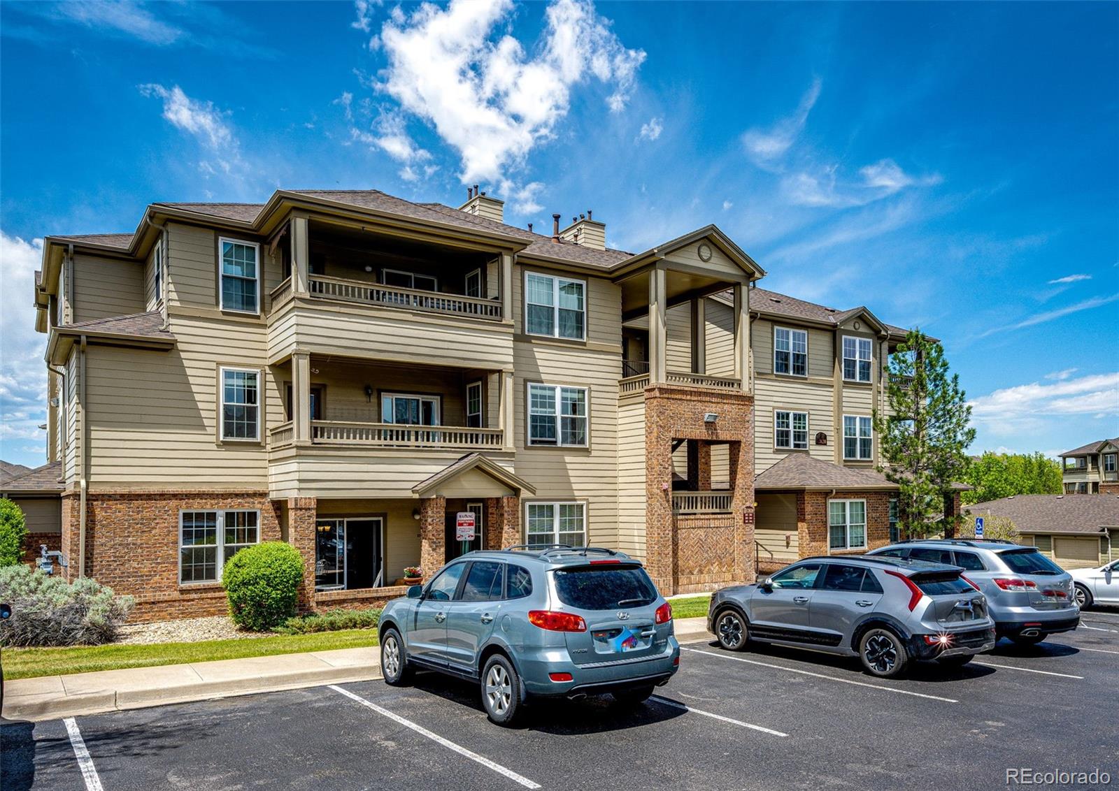 MLS Image #4 for 12820  ironstone way,parker, Colorado
